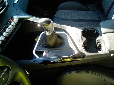 Peugeot 3008 BlueHDI 130 S&S Allure 96 kW (130 CV) 11 Peugeot 3008 BlueHDI 130 S&S Allure 96 kW (130 CV) 11