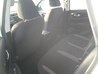 Nissan Qashqai dCi 85 Acenta 85 kW (115 CV) 13 Nissan Qashqai dCi 85 Acenta 85 kW (115 CV) 13