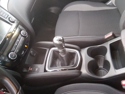 Nissan Qashqai dCi 85 Acenta 85 kW (115 CV) 10 Nissan Qashqai dCi 85 Acenta 85 kW (115 CV) 10