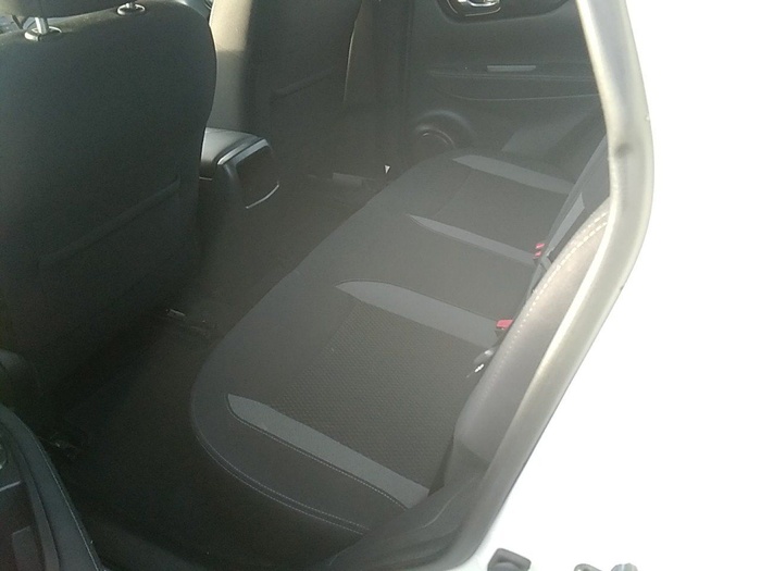 Nissan Qashqai dCi 85 Acenta 85 kW (115 CV) Vehículo usado en Madrid Nissan Qashqai dCi 85 Acenta 85 kW (115 CV) Vehículo usado en Madrid