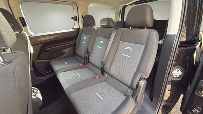 Ford Grand Tourneo Connect 2.0 Ecoblue Active Auto 90 kW (122 CV) 10 Ford Grand Tourneo Connect 2.0 Ecoblue Active Auto 90 kW (122 CV) 10