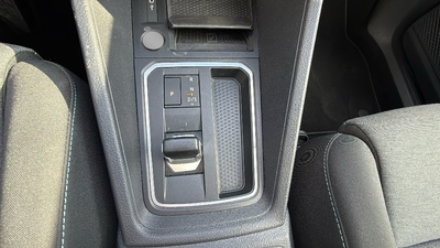 Ford Grand Tourneo Connect 2.0 Ecoblue Active Auto 90 kW (122 CV) 15 Ford Grand Tourneo Connect 2.0 Ecoblue Active Auto 90 kW (122 CV) 15