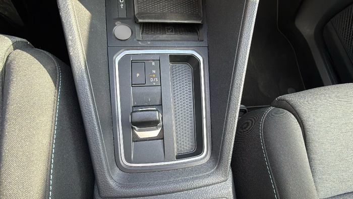 Ford Grand Tourneo Connect 2.0 Ecoblue Active Auto 90 kW (122 CV) Vehículo usado en Madrid Ford Grand Tourneo Connect 2.0 Ecoblue Active Auto 90 kW (122 CV) Vehículo usado en Madrid