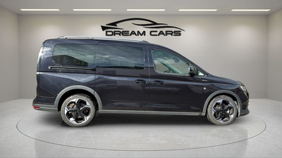 Ford Grand Tourneo Connect 2.0 Ecoblue Active Auto 90 kW (122 CV) 6 Ford Grand Tourneo Connect 2.0 Ecoblue Active Auto 90 kW (122 CV) 6