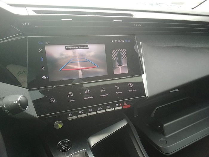 Peugeot 308 BlueHDi 130 S&S Allure EAT8 96 kW (130 CV) Vehículo usado en Madrid Peugeot 308 BlueHDi 130 S&S Allure EAT8 96 kW (130 CV) Vehículo usado en Madrid