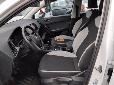 SEAT Ateca 1.6 TDI S&S Ecomotive Reference 85 kW (115 CV) 10 SEAT Ateca 1.6 TDI S&S Ecomotive Reference 85 kW (115 CV) 10