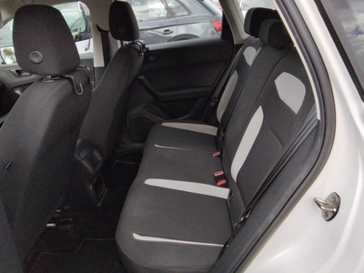 SEAT Ateca 1.6 TDI S&S Ecomotive Reference 85 kW (115 CV) 9 SEAT Ateca 1.6 TDI S&S Ecomotive Reference 85 kW (115 CV) 9