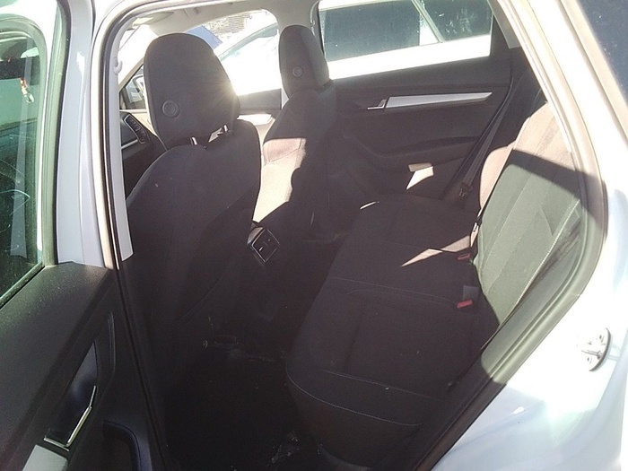 Skoda Karoq 2.0 TDI Ambition 85 kW (115 CV) Vehículo usado en Madrid Skoda Karoq 2.0 TDI Ambition 85 kW (115 CV) Vehículo usado en Madrid