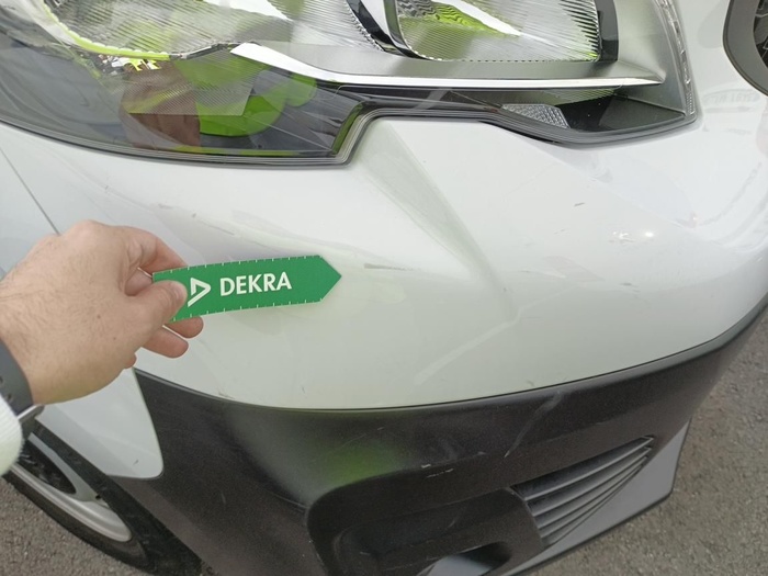 Peugeot e-Expert Furgon Eléctrico Premium Standard 50kWh 100 kW (136 CV) Vehículo usado en Madrid Peugeot e-Expert Furgon Eléctrico Premium Standard 50kWh 100 kW (136 CV) Vehículo usado en Madrid