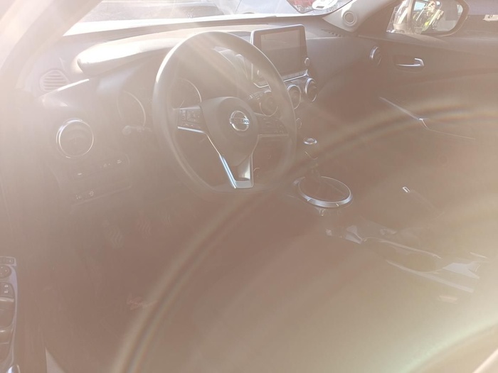 Nissan Juke DIG-T Acenta 84 kW (114 CV) Vehículo usado en Madrid Nissan Juke DIG-T Acenta 84 kW (114 CV) Vehículo usado en Madrid