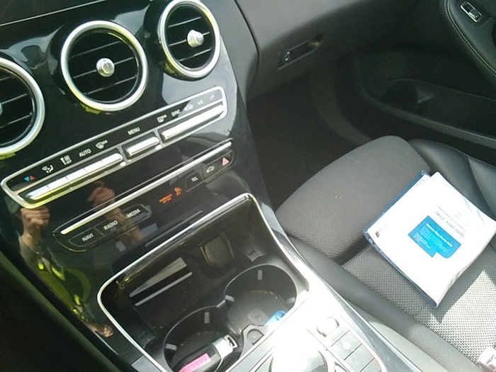 Mercedes-Benz Clase C 200 d 118 kW (160 CV) Vehículo usado en Madrid Mercedes-Benz Clase C 200 d 118 kW (160 CV) Vehículo usado en Madrid