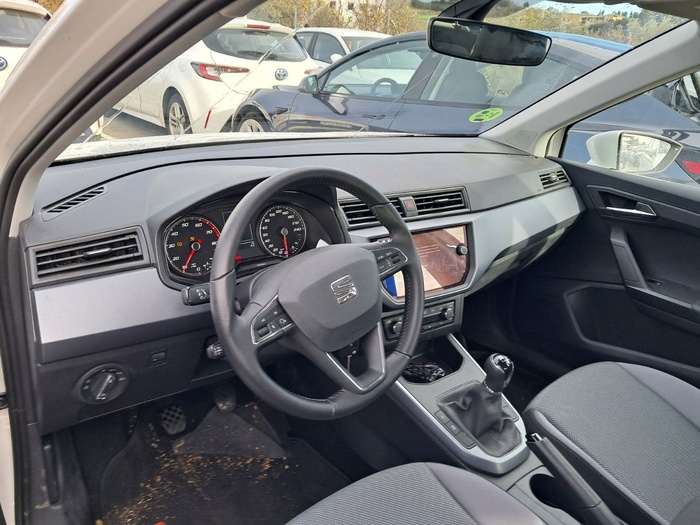 SEAT Arona 1.0 TSI Style Go2 81 kW (110 CV) Vehículo usado en Madrid SEAT Arona 1.0 TSI Style Go2 81 kW (110 CV) Vehículo usado en Madrid