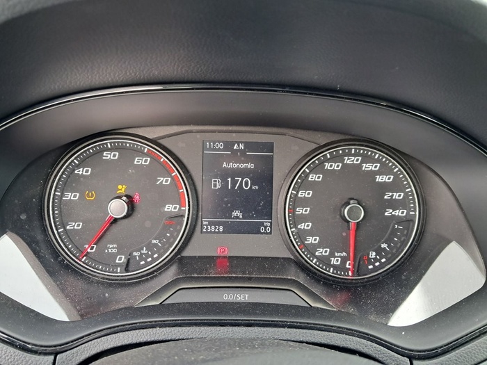 SEAT Arona 1.0 TSI Style Go2 81 kW (110 CV) Vehículo usado en Madrid SEAT Arona 1.0 TSI Style Go2 81 kW (110 CV) Vehículo usado en Madrid