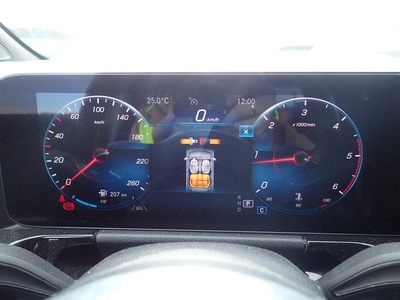 Mercedes-Benz GLA 200 d 110 kW (150 CV) 7 Mercedes-Benz GLA 200 d 110 kW (150 CV) 7