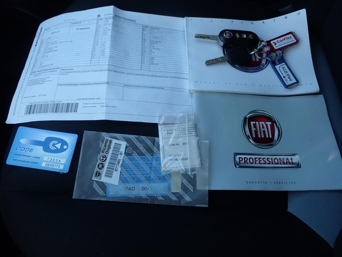 Fiat Fiorino Cargo Furgon 1.3 Multijet SX N1 59 kW (80 CV) Vehículo usado en Madrid Fiat Fiorino Cargo Furgon 1.3 Multijet SX N1 59 kW (80 CV) Vehículo usado en Madrid