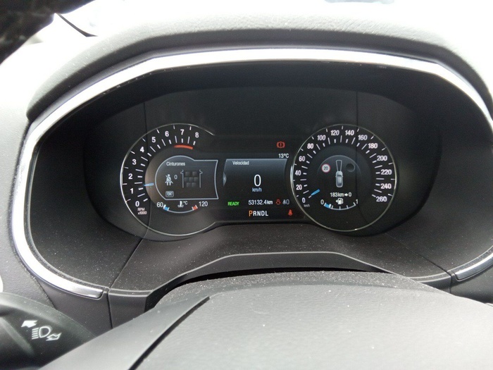 Ford S-Max 2.5 Duratec FHEV Titanium 140 kW (190 CV) Vehículo usado en Madrid Ford S-Max 2.5 Duratec FHEV Titanium 140 kW (190 CV) Vehículo usado en Madrid