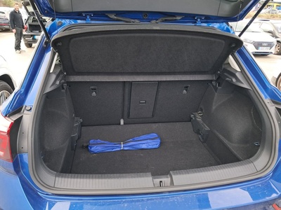 Volkswagen T-Roc Life 2.0 TDI 110 kW (150 CV) DSG 10 Volkswagen T-Roc Life 2.0 TDI 110 kW (150 CV) DSG 10