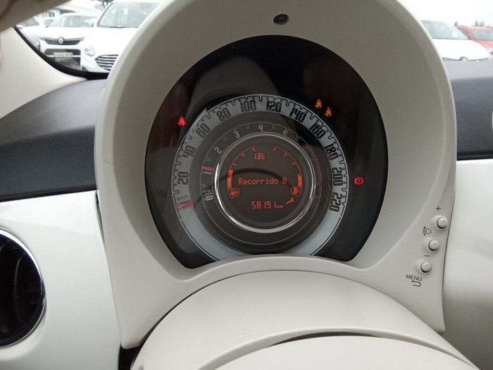 Fiat 500 1.0 Hybrid Cult 51 kW (70 CV) Vehículo usado en Madrid Fiat 500 1.0 Hybrid Cult 51 kW (70 CV) Vehículo usado en Madrid