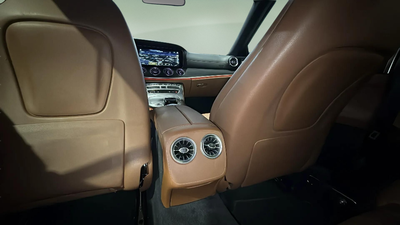 Mercedes-Benz Clase E 220 d Cabrio 143 kW (194 CV) 15 Mercedes-Benz Clase E 220 d Cabrio 143 kW (194 CV) 15