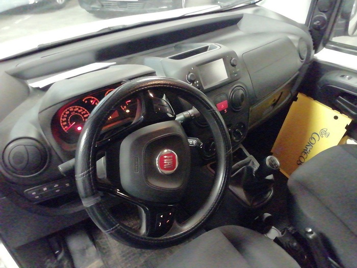 Fiat Fiorino Cargo Furgon 1.3 Multijet Base N1 59 kW (80 CV) Vehículo usado en Madrid Fiat Fiorino Cargo Furgon 1.3 Multijet Base N1 59 kW (80 CV) Vehículo usado en Madrid