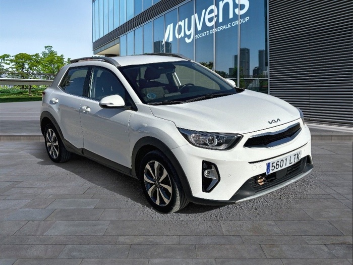 Kia Stonic 1.0 T-GDi MHEV Drive DCT 88 kW (120 CV) Vehículo usado en Madrid Kia Stonic 1.0 T-GDi MHEV Drive DCT 88 kW (120 CV) Vehículo usado en Madrid
