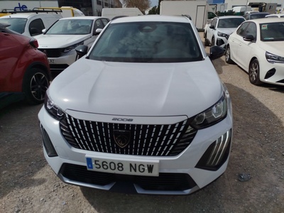 Peugeot 2008 Allure Hybrid eDCS6 107 kW (145 CV) 2 Peugeot 2008 Allure Hybrid eDCS6 107 kW (145 CV) 2