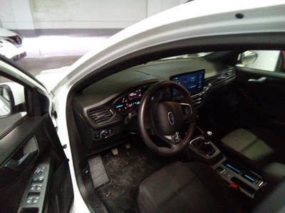 Ford Focus SportBreak 1.0 Ecoboost MHEV ST-Line 114 kW (155 CV) 7 Ford Focus SportBreak 1.0 Ecoboost MHEV ST-Line 114 kW (155 CV) 7