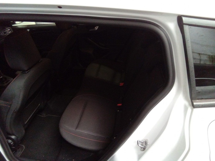 Ford Focus SportBreak 1.0 Ecoboost MHEV ST-Line 114 kW (155 CV) Vehículo usado en Madrid Ford Focus SportBreak 1.0 Ecoboost MHEV ST-Line 114 kW (155 CV) Vehículo usado en Madrid