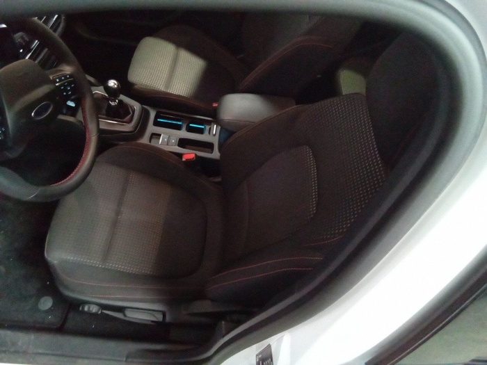 Ford Focus SportBreak 1.0 Ecoboost MHEV ST-Line 114 kW (155 CV) Vehículo usado en Madrid Ford Focus SportBreak 1.0 Ecoboost MHEV ST-Line 114 kW (155 CV) Vehículo usado en Madrid