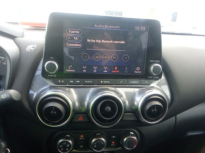 Nissan Juke DIG-T Acenta 84 kW (114 CV) Vehículo usado en Madrid Nissan Juke DIG-T Acenta 84 kW (114 CV) Vehículo usado en Madrid