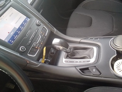 Ford Mondeo 2.0 Híbrido HEV Sedan Titanium Auto 137 kW (187 CV) 10 Ford Mondeo 2.0 Híbrido HEV Sedan Titanium Auto 137 kW (187 CV) 10