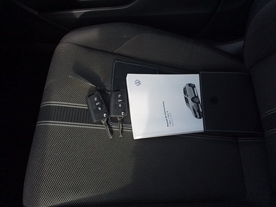 Volkswagen T-Roc Advance 1.5 TSI 110 kW (150 CV) DSG 13 Volkswagen T-Roc Advance 1.5 TSI 110 kW (150 CV) DSG 13