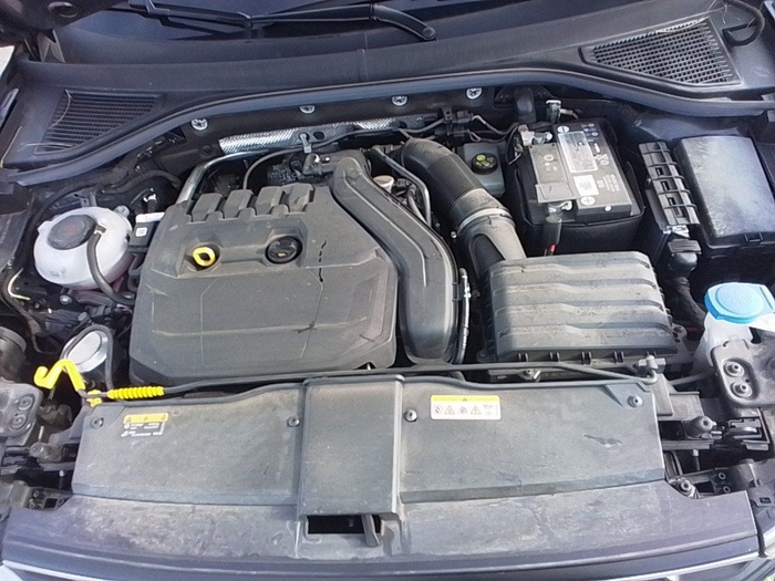 Volkswagen T-Roc Advance 1.5 TSI 110 kW (150 CV) DSG Vehículo usado en Madrid Volkswagen T-Roc Advance 1.5 TSI 110 kW (150 CV) DSG Vehículo usado en Madrid