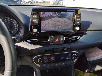 Hyundai i30 CW 1.6 CRDI Klass 85 kW (116 CV) 13 Hyundai i30 CW 1.6 CRDI Klass 85 kW (116 CV) 13