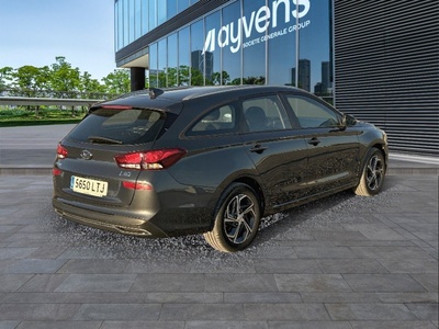 Hyundai i30 CW 1.6 CRDI Klass 85 kW (116 CV) 4 Hyundai i30 CW 1.6 CRDI Klass 85 kW (116 CV) 4