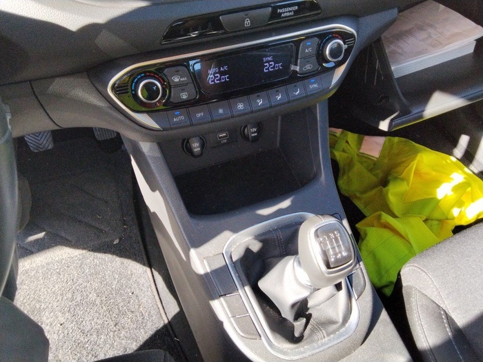 Hyundai i30 CW 1.6 CRDI Klass 85 kW (116 CV) Vehículo usado en Madrid Hyundai i30 CW 1.6 CRDI Klass 85 kW (116 CV) Vehículo usado en Madrid