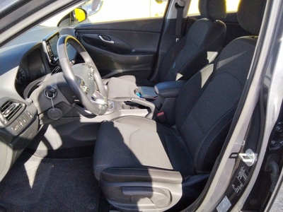 Hyundai i30 CW 1.6 CRDI Klass 85 kW (116 CV) 10 Hyundai i30 CW 1.6 CRDI Klass 85 kW (116 CV) 10