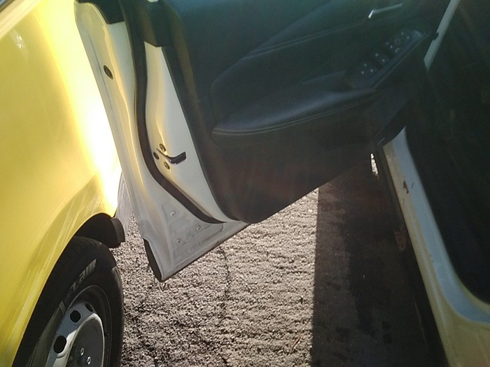 Nissan Qashqai DIG-T 140 mHEV Acenta 4x2 103 kW (140 CV) Vehículo usado en Madrid Nissan Qashqai DIG-T 140 mHEV Acenta 4x2 103 kW (140 CV) Vehículo usado en Madrid