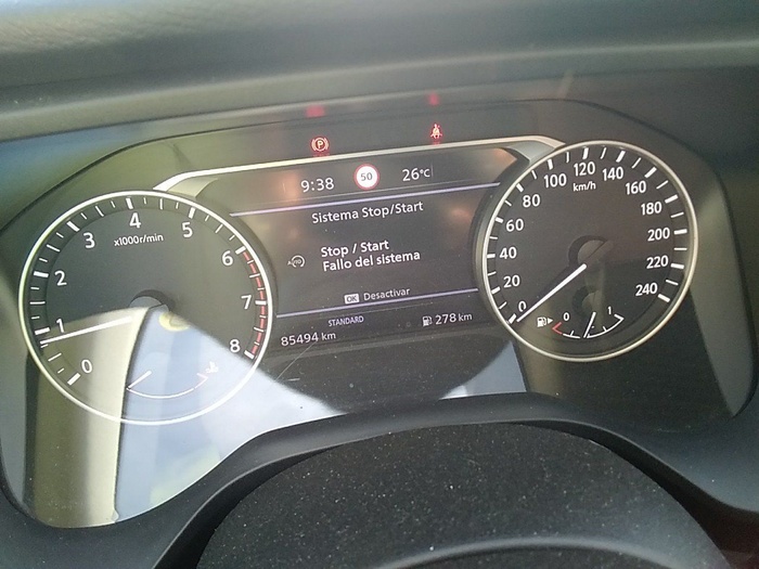 Nissan Qashqai DIG-T 140 mHEV Acenta 4x2 103 kW (140 CV) Vehículo usado en Madrid Nissan Qashqai DIG-T 140 mHEV Acenta 4x2 103 kW (140 CV) Vehículo usado en Madrid