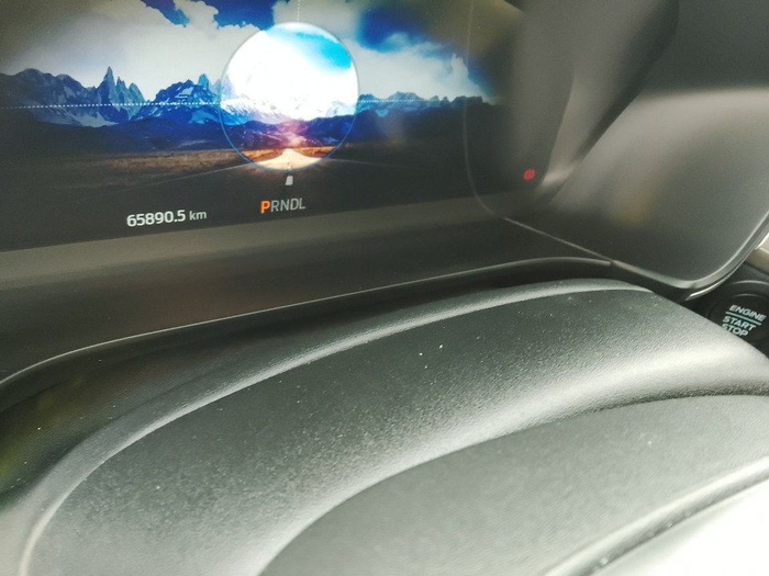 Ford Kuga 2.5 Duratec FHEV Titanium Auto 140 kW (190 CV) Vehículo usado en Madrid Ford Kuga 2.5 Duratec FHEV Titanium Auto 140 kW (190 CV) Vehículo usado en Madrid