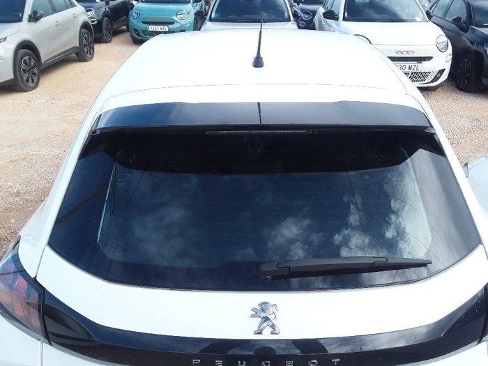 Peugeot 208 BlueHDi 100 Active 75 kW (100 CV) Vehículo usado en Madrid Peugeot 208 BlueHDi 100 Active 75 kW (100 CV) Vehículo usado en Madrid