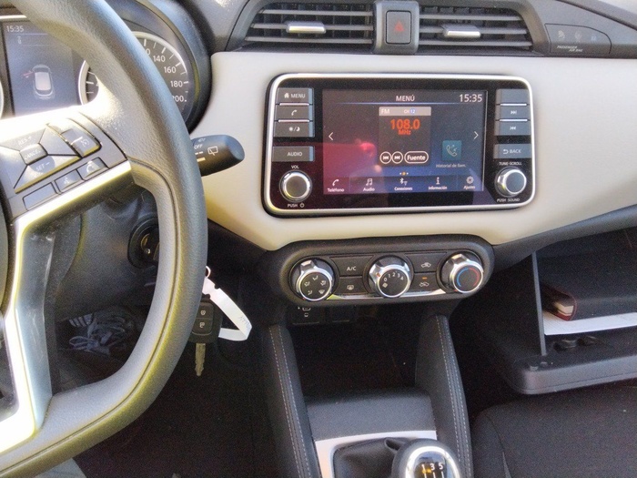 Nissan Micra IG-T 100 Acenta 74 kW (100 CV) Vehículo usado en Madrid Nissan Micra IG-T 100 Acenta 74 kW (100 CV) Vehículo usado en Madrid