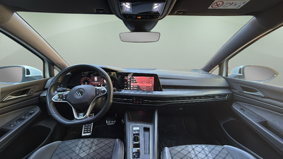 Volkswagen Golf R-Line 1.5 eTSI 110 kW (150 CV) DSG 11 Volkswagen Golf R-Line 1.5 eTSI 110 kW (150 CV) DSG 11