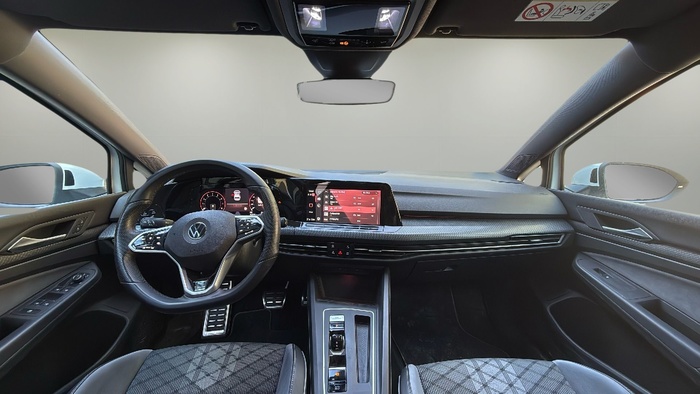 Volkswagen Golf R-Line 1.5 eTSI 110 kW (150 CV) DSG Vehículo usado en Madrid Volkswagen Golf R-Line 1.5 eTSI 110 kW (150 CV) DSG Vehículo usado en Madrid