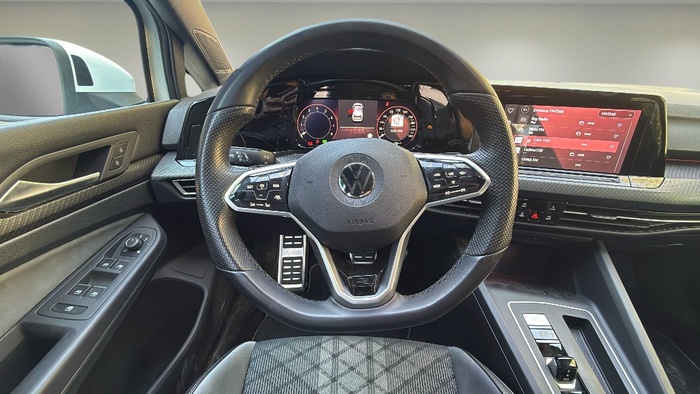 Volkswagen Golf R-Line 1.5 eTSI 110 kW (150 CV) DSG Vehículo usado en Madrid Volkswagen Golf R-Line 1.5 eTSI 110 kW (150 CV) DSG Vehículo usado en Madrid