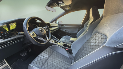 Volkswagen Golf R-Line 1.5 eTSI 110 kW (150 CV) DSG 9 Volkswagen Golf R-Line 1.5 eTSI 110 kW (150 CV) DSG 9