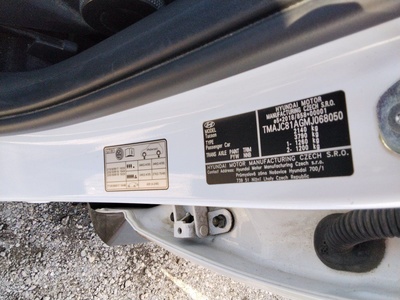 Hyundai Tucson 1.6 CRDI 48V Maxx DCT 100 kW (136 CV) 11 Hyundai Tucson 1.6 CRDI 48V Maxx DCT 100 kW (136 CV) 11