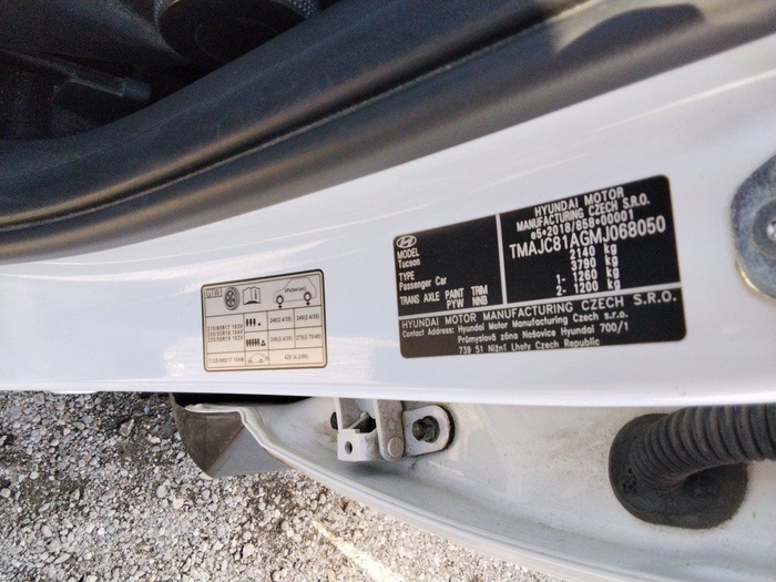 Hyundai Tucson 1.6 CRDI 48V Maxx DCT 100 kW (136 CV) Vehículo usado en Madrid Hyundai Tucson 1.6 CRDI 48V Maxx DCT 100 kW (136 CV) Vehículo usado en Madrid