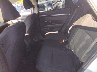 Hyundai Tucson 1.6 CRDI 48V Maxx DCT 100 kW (136 CV) 9 Hyundai Tucson 1.6 CRDI 48V Maxx DCT 100 kW (136 CV) 9