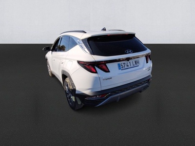 Hyundai Tucson 1.6 CRDI 48V Maxx DCT 100 kW (136 CV) 6 Hyundai Tucson 1.6 CRDI 48V Maxx DCT 100 kW (136 CV) 6